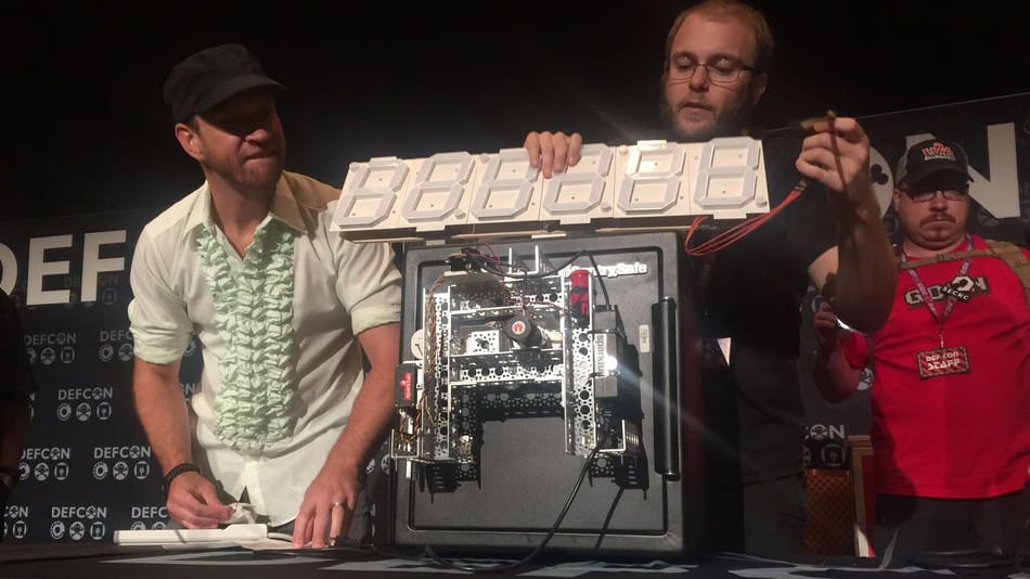 Safe-Cracking Robot Steals Show at DEF CON 25